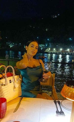 Famosos 510459387 157003738 1280x1706 Famosos 510459387 157003738 1280x1706