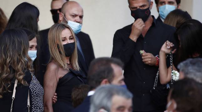 Ana Obregón en el funeral de Álex